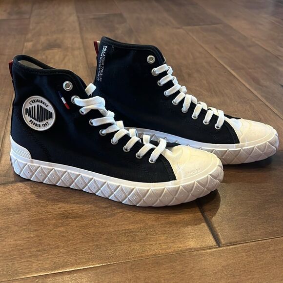 New Free People x Palladium Palla Ace Cvs Mid Black Hi-Top Sneakers US M 8 W9.5 - Picture 3 of 10